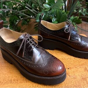 Like New! The Office of Angela Scott derby shoe size 8. (38.5)